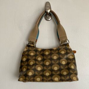 Preowned Women’s 10 Colorful Orla Kiely Purse with top zipper